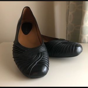 Black leather flats -Earthies - Size 8